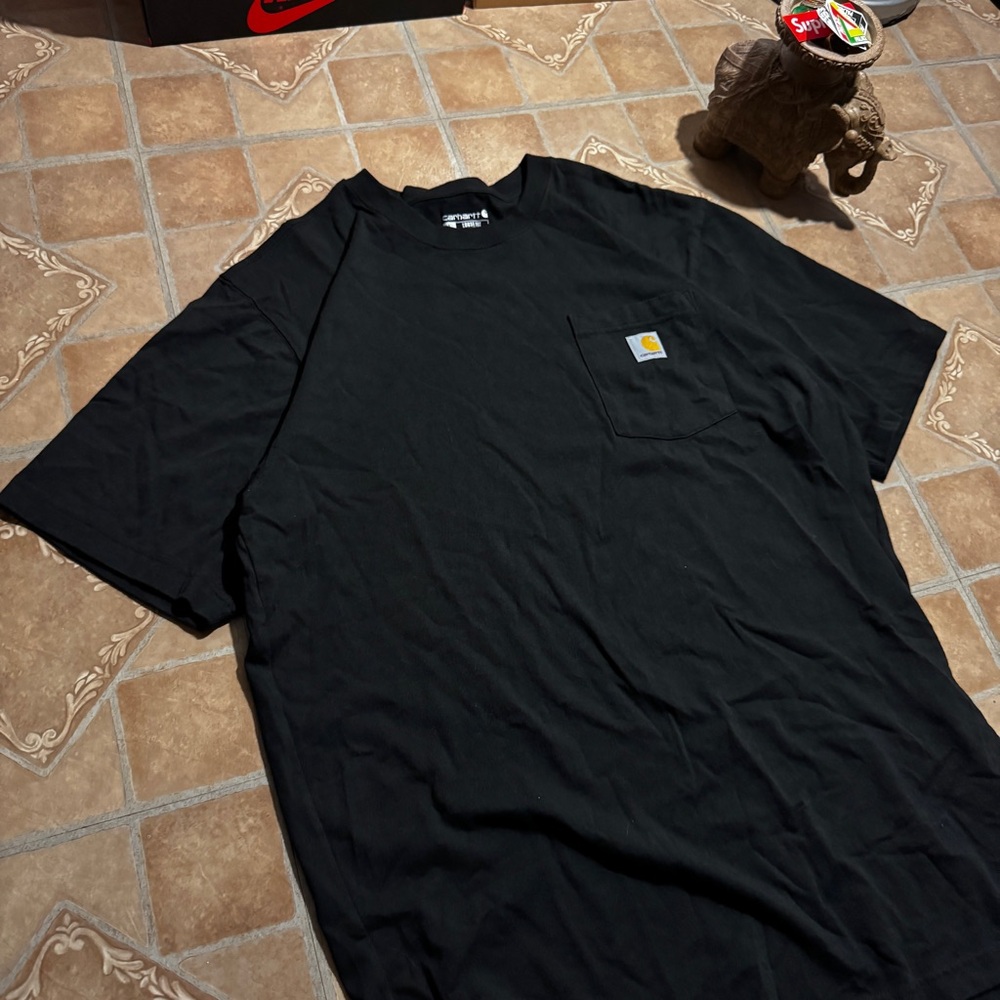 Oversized Carhartt Black Pocket T-Shirt - Loose Fit - Size L-